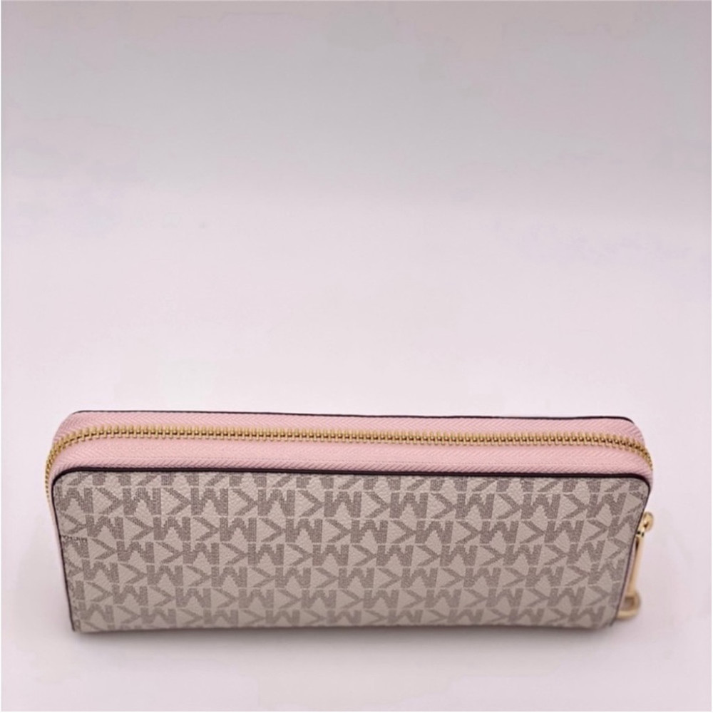 Michael Kors Large Continental Wallet - Picture 11 of 13